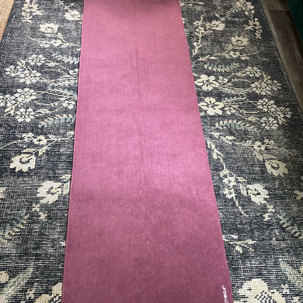 Raspberry jade Yoga towel